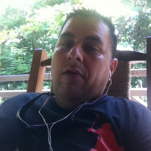 Meet your Posher, Luis